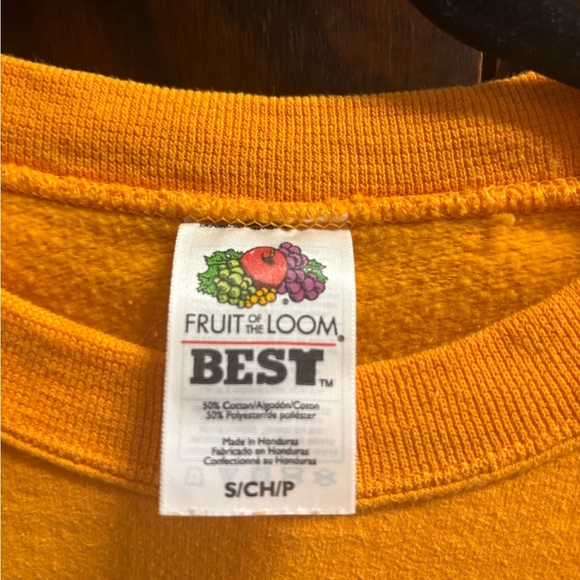 Unisex Y2k 2000s Yellow university of  Michigan go blue Men sweatshirt small - Picture 2 of 7